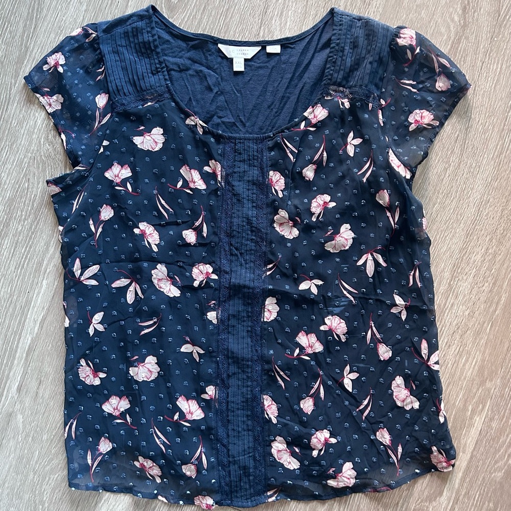 LC Lauren Conrad Floral Swiss Dot Layered Chiffon Top XXL